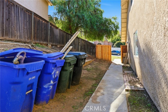 Detail Gallery Image 24 of 51 For 14988 Long View Dr, Fontana,  CA 92337 - 4 Beds | 3 Baths