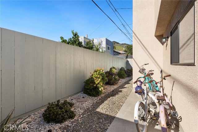 Detail Gallery Image 17 of 28 For 328 Esparto, Pismo Beach,  CA 93449 - 3 Beds | 2/1 Baths