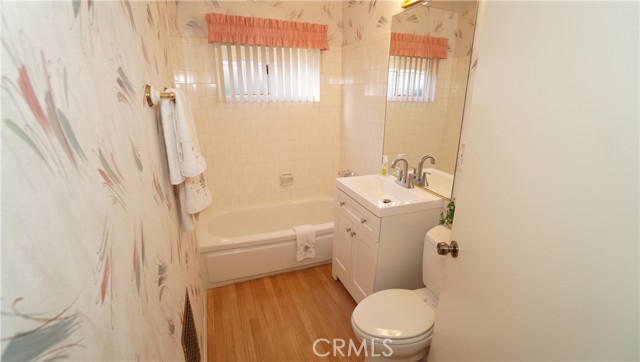 Detail Gallery Image 29 of 39 For 16519 Minnehaha, Granada Hills,  CA 91344 - 3 Beds | 2 Baths