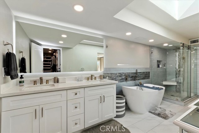 38560 Tandika N Trail, Palm Desert CA: https://media.crmls.org/medias/74de5b42-3111-4880-83a5-41ccd2c61c43.jpg