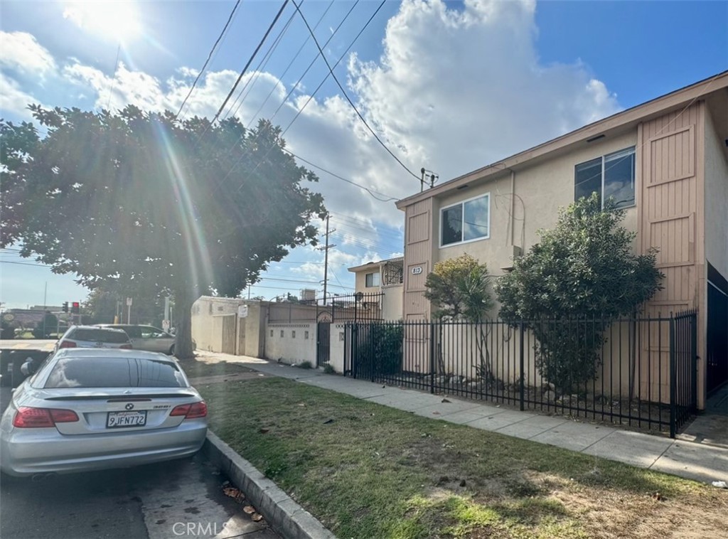 703 W Anaheim Street #4