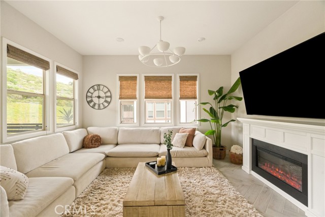 Detail Gallery Image 11 of 71 For 888 Poppy Ct, Montebello,  CA 90640 - 3 Beds | 2/1 Baths