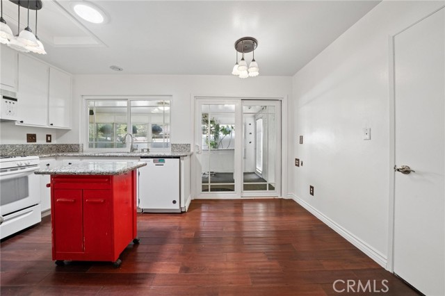 Detail Gallery Image 14 of 49 For 26311 Green Terrace Dr, Newhall,  CA 91321 - 3 Beds | 2 Baths