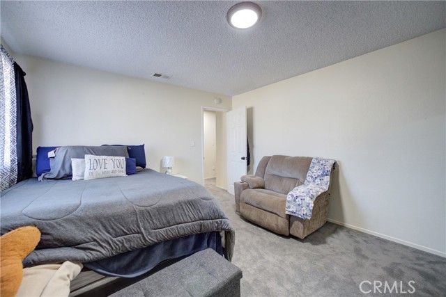 606 E Newlove Drive, Santa Maria CA: https://media.crmls.org/medias/74dff9ec-fe1a-4cf8-881e-c64e1cc466c6.jpg
