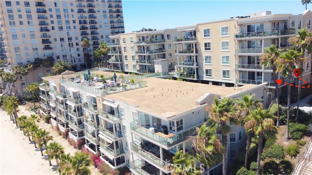 1000 E Ocean Boulevard, Long Beach CA: https://media.crmls.org/medias/74e0bb7d-8821-48e3-9b63-370abdff766e.jpg
