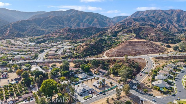 Detail Gallery Image 10 of 40 For 1500 W Chase Dr, Corona,  CA 92882 - 3 Beds | 3 Baths