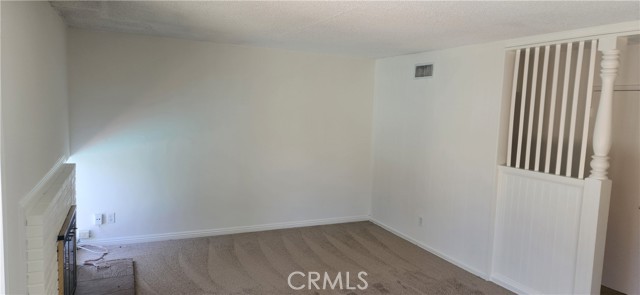 5853 Keokuk Avenue, Woodland Hills CA: https://media.crmls.org/medias/74e1bd34-b324-4dae-816a-071ea5619ed2.jpg