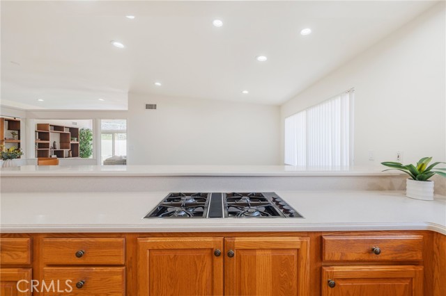 27659 Flaming Arrow Drive, Rancho Palos Verdes CA: https://media.crmls.org/medias/74e1f7c6-547d-4ede-b2e8-4a0a4b023e28.jpg