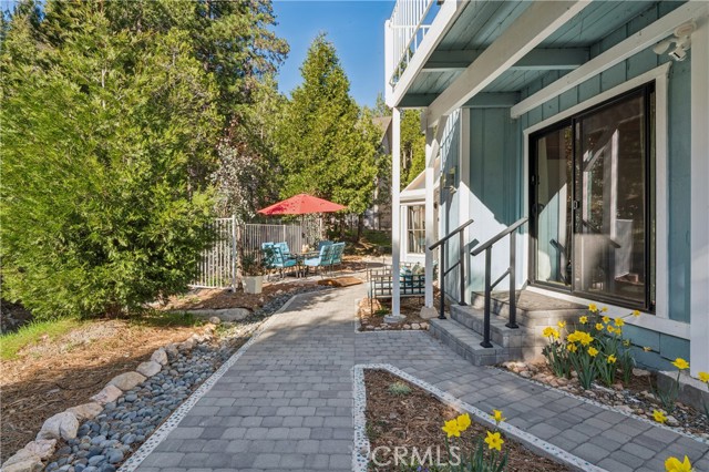 Detail Gallery Image 7 of 57 For 113 Brentwood, Lake Arrowhead,  CA 92352 - 6 Beds | 5/1 Baths