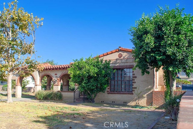 9103 Duarte Road, San Gabriel CA: https://media.crmls.org/medias/74e23281-5957-41e8-9147-d2e3398bc713.jpg