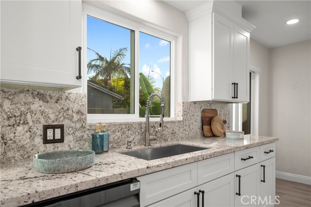 Detail Gallery Image 19 of 63 For 638 N Buttonwood, Anaheim,  CA 92805 - 4 Beds | 3 Baths