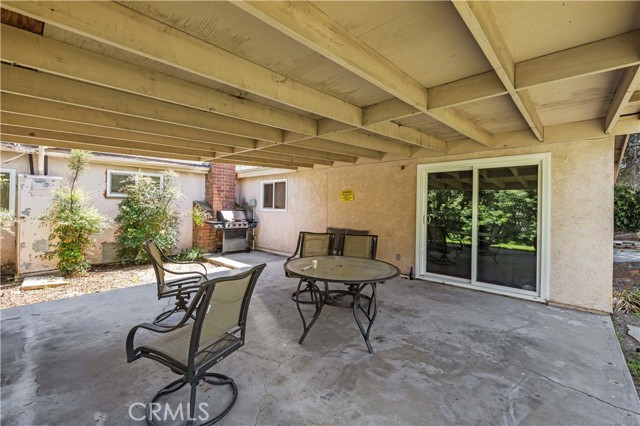 Detail Gallery Image 36 of 47 For 11329 Mclennan Ave, Granada Hills,  CA 91344 - 7 Beds | 2 Baths
