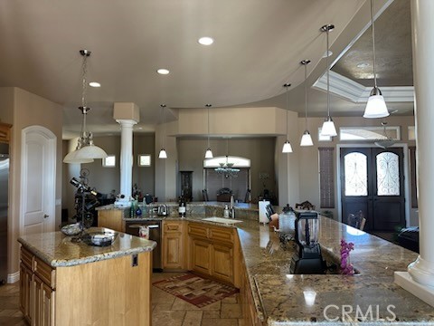 Detail Gallery Image 12 of 29 For 17134 Joshua Rd, Apple Valley,  CA 92307 - 3 Beds | 2/1 Baths