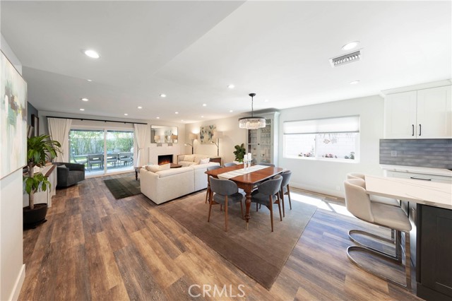 Image 4 of 48 For 19622 Canberra Ln