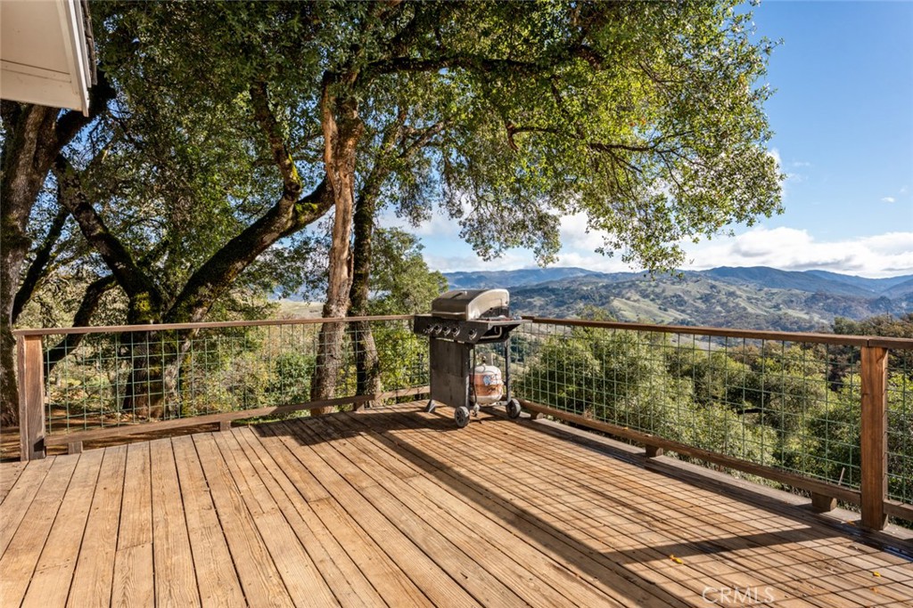 https://media.crmls.org/medias/74e46b39-80b7-4c87-8f61-709cea58ed1d.jpg?preset=X-Large