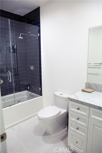 Detail Gallery Image 44 of 61 For 12664 Mclennan, Granada Hills,  CA 91344 - 5 Beds | 6 Baths