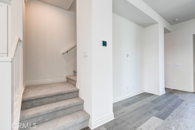 Detail Gallery Image 16 of 33 For 791 Benchmark, Irvine,  CA 92618 - 3 Beds | 3/1 Baths