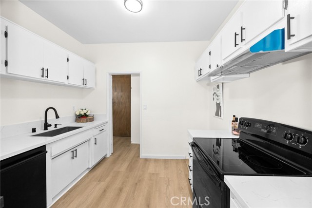 Detail Gallery Image 13 of 33 For 400 S La Fayette Park #213,  Los Angeles,  CA 90057 - 1 Beds | 2 Baths