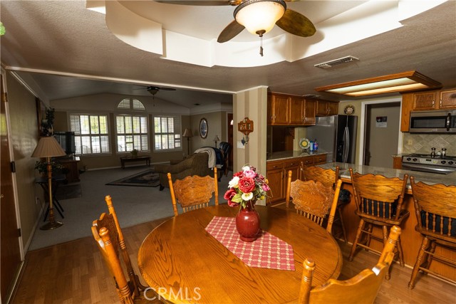1029 Penny Street, Chowchilla CA: https://media.crmls.org/medias/74e5f349-7e07-4479-ab43-9f750d5366c1.jpg