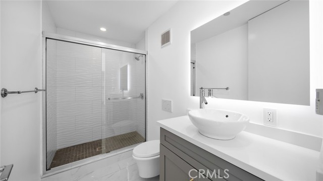 2306 Aviation Boulevard, Redondo Beach, California 90278, 4 Bedrooms Bedrooms, ,5 BathroomsBathrooms,Residential,Sold,Aviation,PV21200474