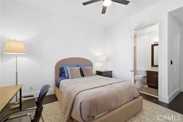 Detail Gallery Image 18 of 30 For 143 N Arnaz Dr #105,  Beverly Hills,  CA 90211 - 3 Beds | 2/1 Baths