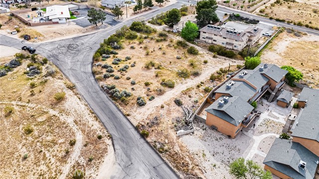 Detail Gallery Image 5 of 30 For 15750 Olalee Rd, Apple Valley,  CA 92307 - – Beds | – Baths