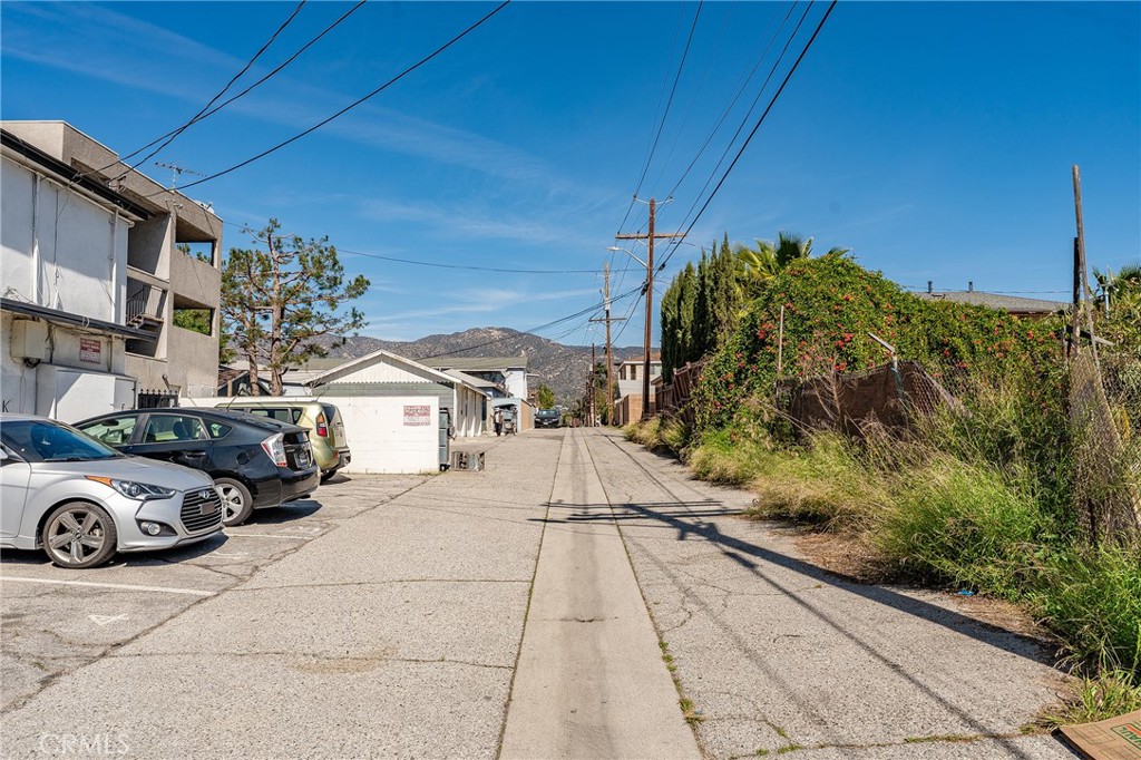 252 W Elm AvenueBurbank img 11
