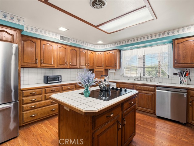 Detail Gallery Image 12 of 34 For 33805 Crown Valley Rd, Acton,  CA 93519 - 3 Beds | 3 Baths