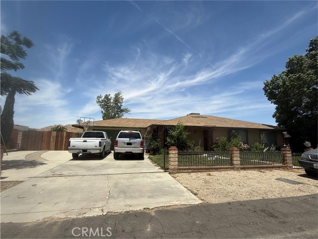 Detail Gallery Image 1 of 6 For 15233 E Avenue Q7, Palmdale,  CA 93591 - 3 Beds | 2 Baths