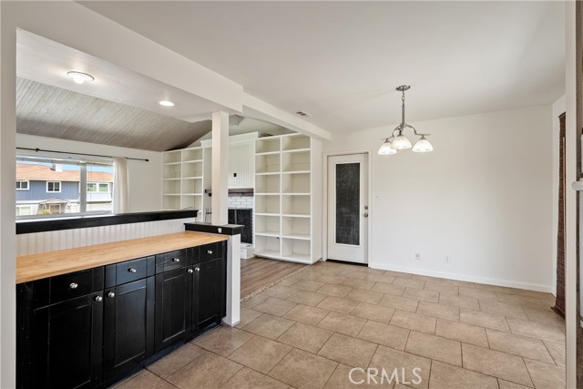 733 Manzanita Drive, Los Osos CA: https://media.crmls.org/medias/74e94d90-024b-4238-b401-0bf2dde9b948.jpg