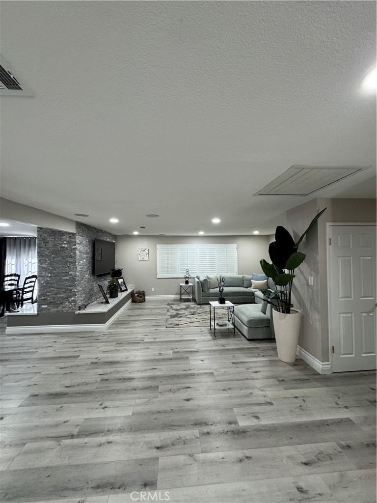 MLS #CV25049717 image #9