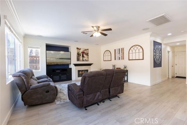 35183 Flamingo Way, Winchester CA: https://media.crmls.org/medias/74ea0ef6-5c0a-422a-b308-580c5c8c2075.jpg