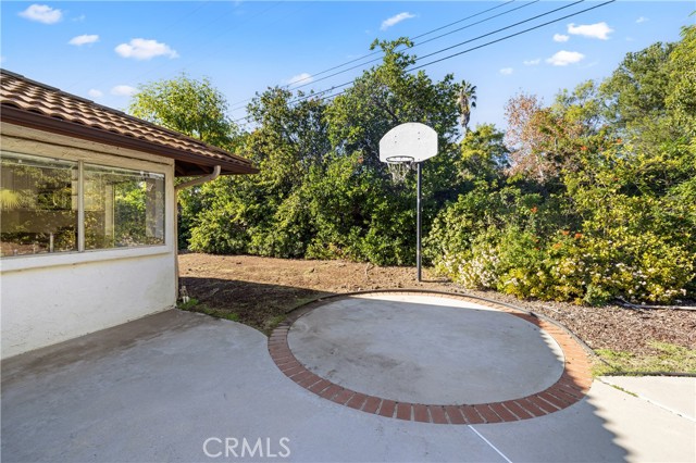 Detail Gallery Image 23 of 26 For 3950 Daguerre, Calabasas,  CA 91302 - 4 Beds | 3 Baths