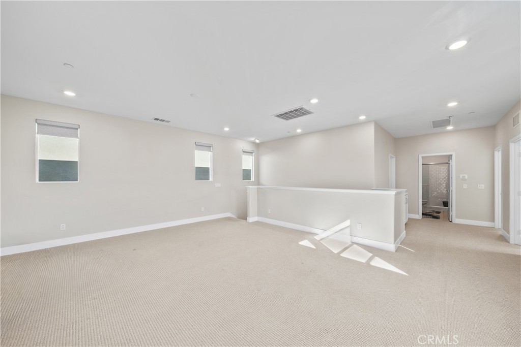 MLS #OC25272647 image #25