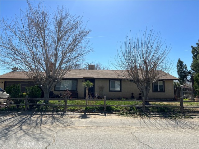 16604 Mossdale Avenue, Lancaster, California 93535, 4 Bedrooms Bedrooms, ,2 BathroomsBathrooms,Single Family Residence,For Sale,Mossdale,SR24038150