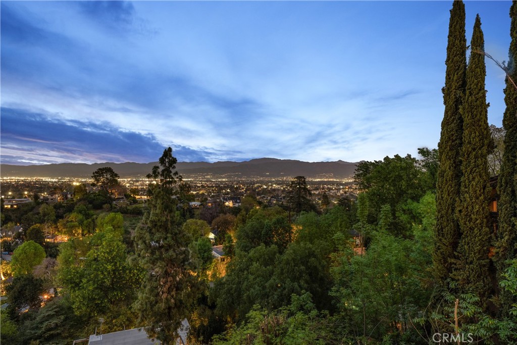 3622 Roberts View PlaceStudio City img 3