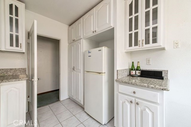 329 N Bushnell Avenue, Alhambra CA: https://media.crmls.org/medias/74ebbeea-5942-4db7-a533-fb54490ae0cd.jpg
