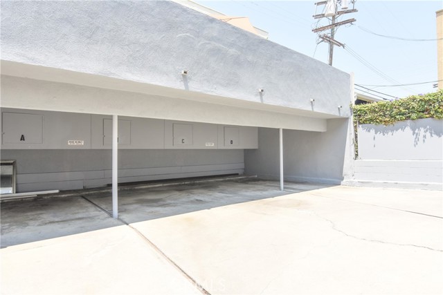 Detail Gallery Image 19 of 20 For 11921 Goshen Ave #4,  Los Angeles,  CA 90049 - 2 Beds | 2 Baths
