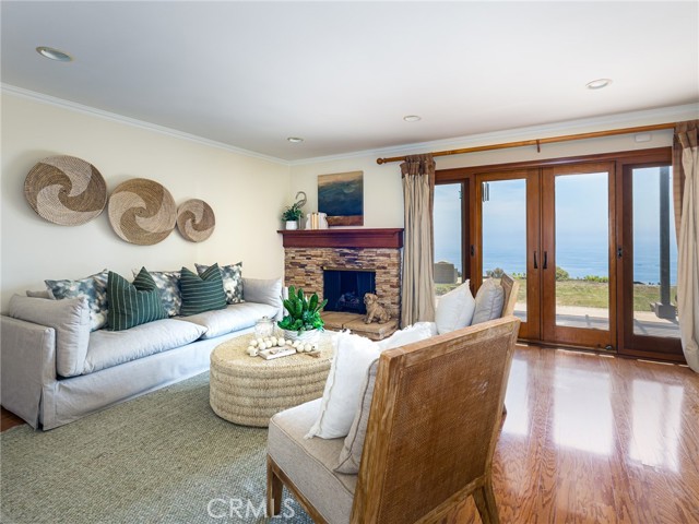 3528 Hightide Drive, Rancho Palos Verdes CA: https://media.crmls.org/medias/74ebff59-4593-44ff-a427-452fcf36b53a.jpg
