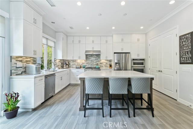 58 Stetson, Irvine CA: https://media.crmls.org/medias/74ecb970-9c1f-46cd-928f-83c88bb6b7f6.jpg