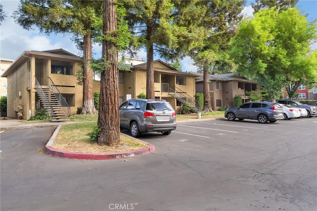 1114 Nord Avenue #17