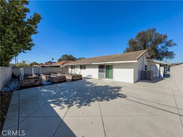Detail Gallery Image 29 of 40 For 1117 S Arapaho, Santa Ana,  CA 92704 - 3 Beds | 2 Baths