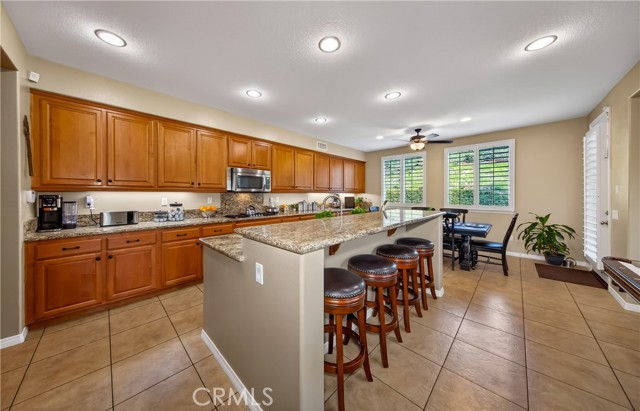 Detail Gallery Image 19 of 51 For 11484 Armour, Beaumont,  CA 92223 - 5 Beds | 4 Baths