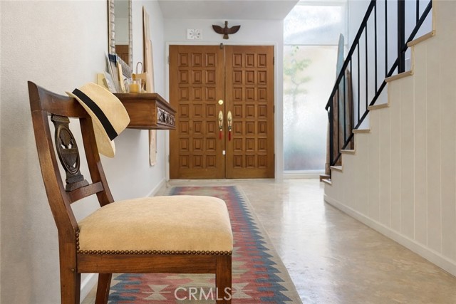 Detail Gallery Image 6 of 10 For 4709 Dunman, Woodland Hills,  CA 91364 - 5 Beds | 3 Baths