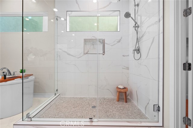 Detail Gallery Image 23 of 37 For 1155 Poppy Ct, Montebello,  CA 90640 - 5 Beds | 5 Baths