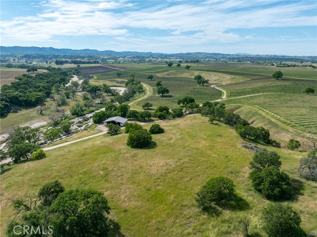 Detail Gallery Image 9 of 31 For 4647 Buena Vista Dr, Paso Robles,  CA 93446 - 2 Beds | 1 Baths