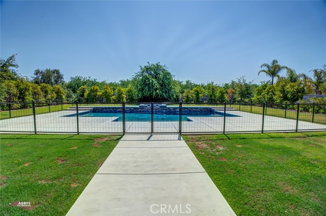 Image 36 of 47 For 4104 Woodcastle Way