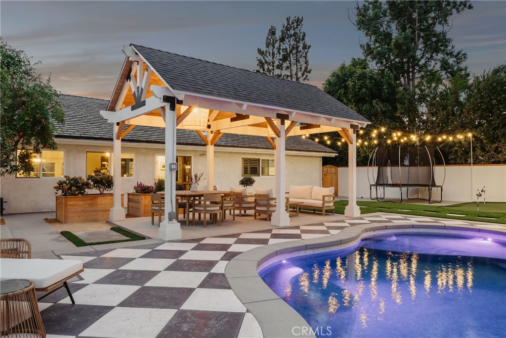 74f24710 F891 45e1 Bc58 8d8333fc41aa