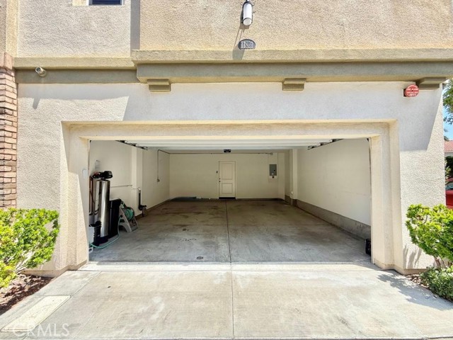11821 E Solana Place, Cerritos CA: https://media.crmls.org/medias/74f285f0-d11f-4bad-b6a4-b6085bd31026.jpg