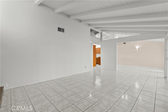 9310 Sophia Avenue photo 10